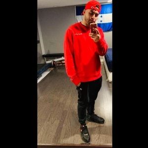 Meet your Posher, Henry